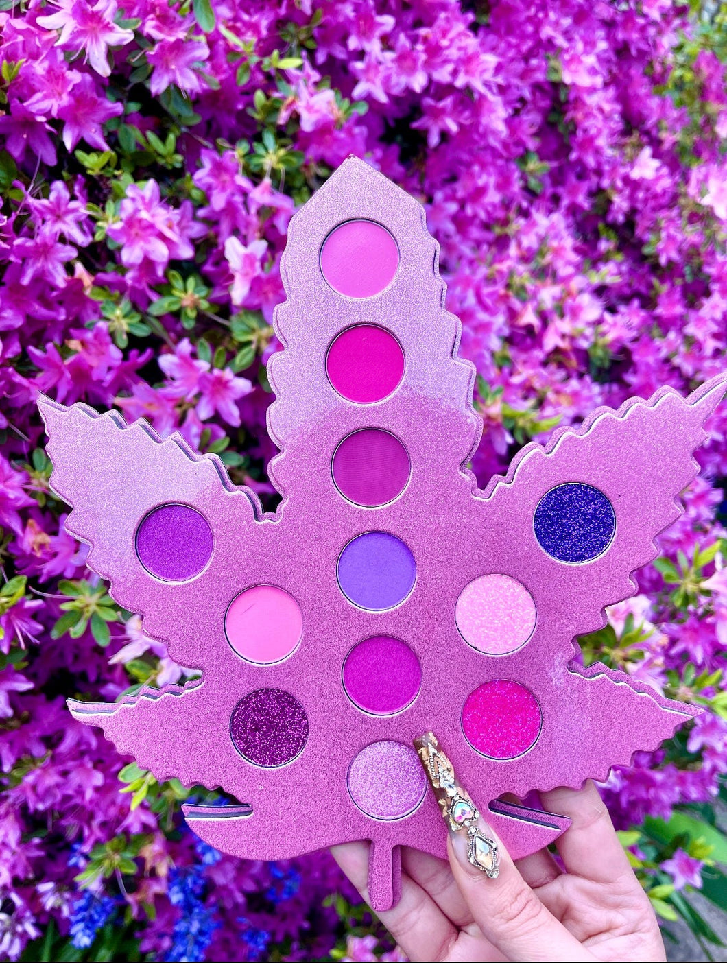 Purple Haze Leaf Eyeshadow Pallete 💜